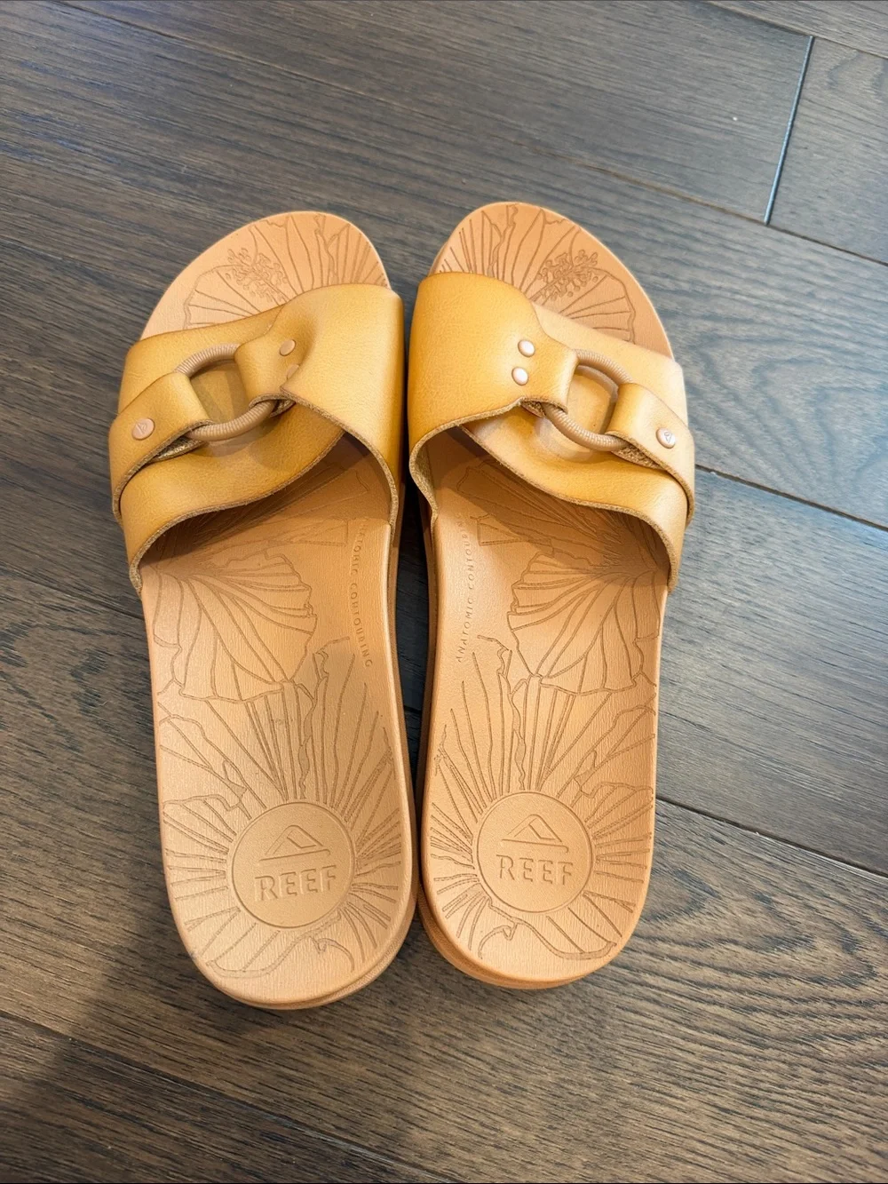 Reef Vista SoHo Cruz Sandals Size 10 in Natural - C67-040